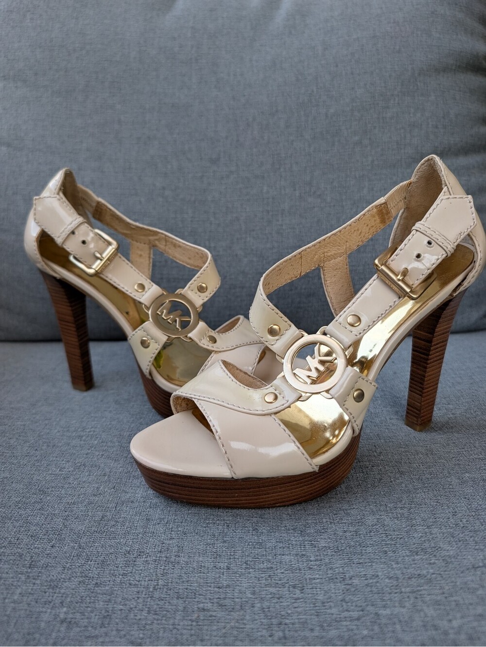 Michael Kors platform sandals patent leather